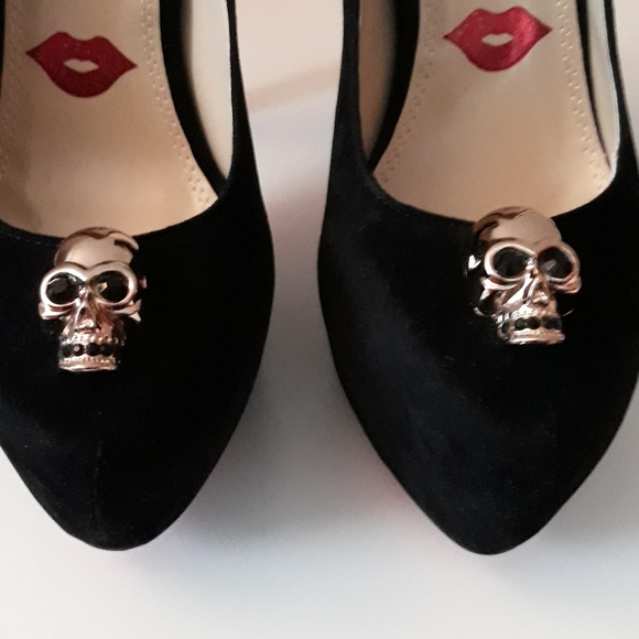 RED KISS 💋 Platforms - Picture 5 of 13